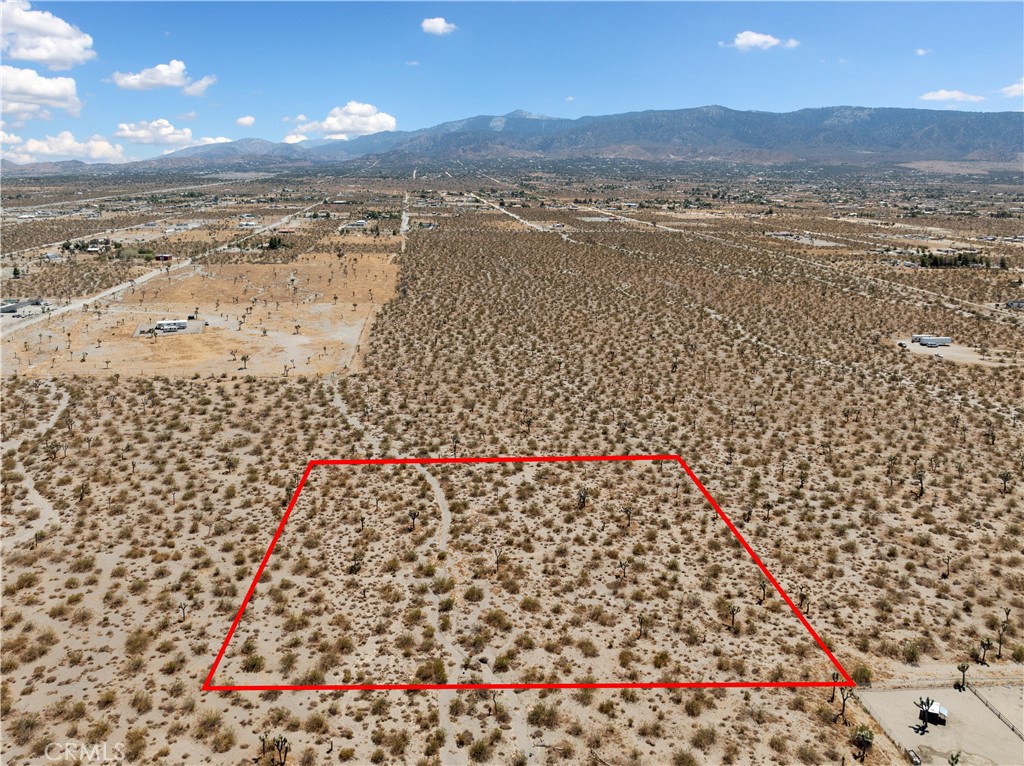 2 Wintergreen Road Pinon Hills, CA 92372 - Photo 6 of 14