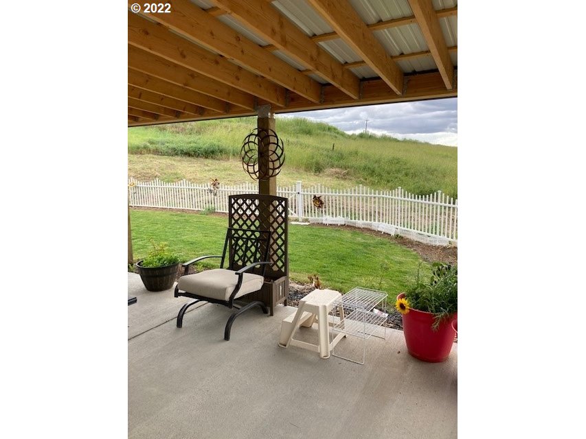 3119 Southwest River View Drive Pendleton, OR 97801 - Photo 26 of 28