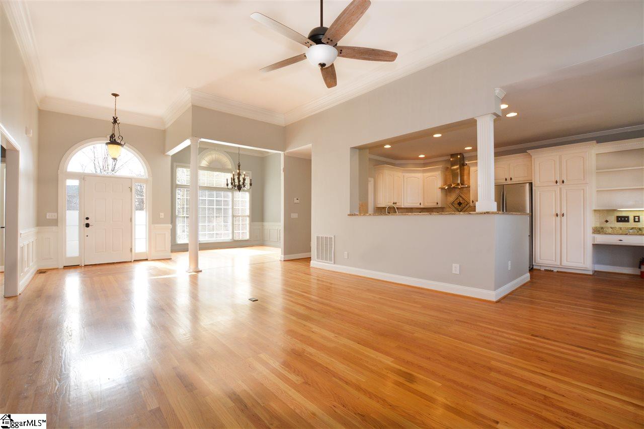 402 Park Ridge Circle Greer, SC 29651 - Photo 12 of 36 Gallery Image 12