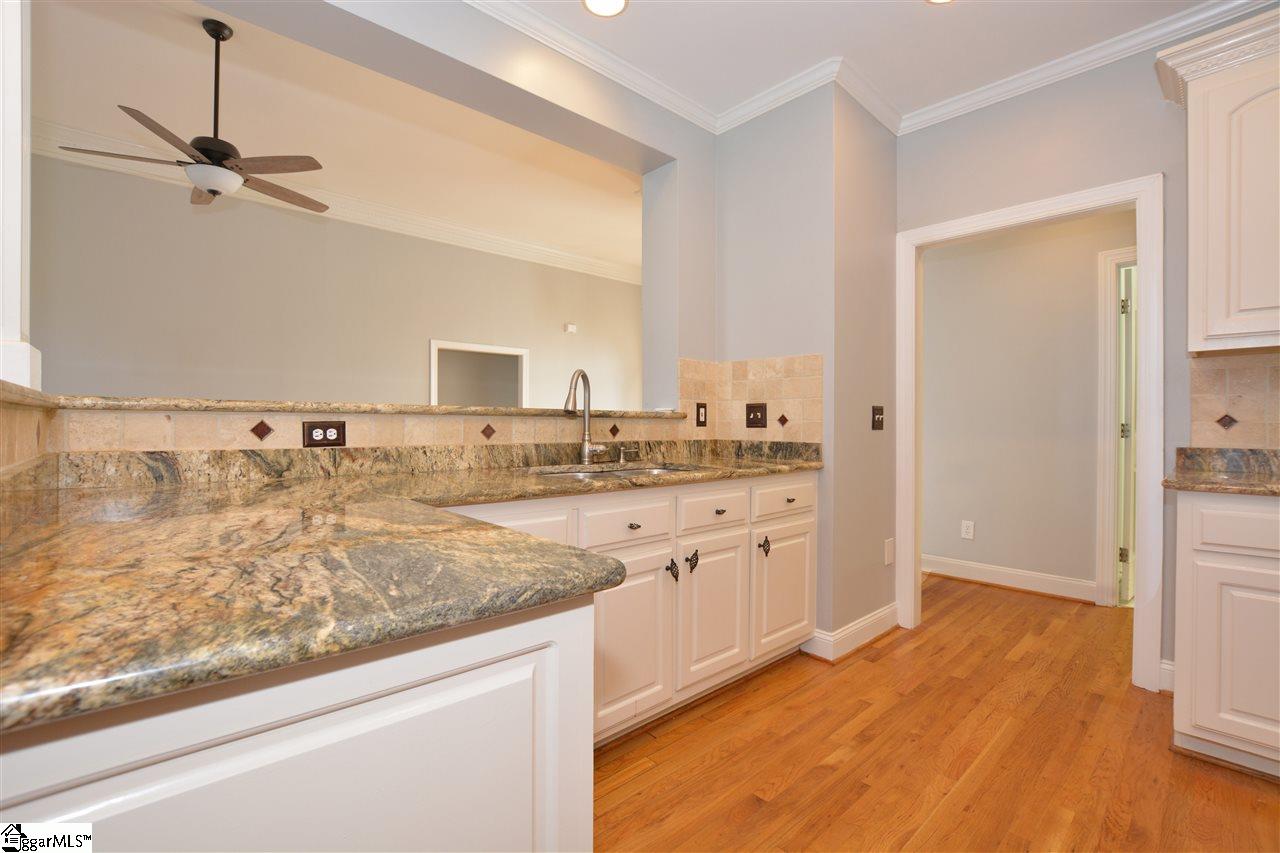 402 Park Ridge Circle Greer, SC 29651 - Photo 16 of 36 Gallery Image 16