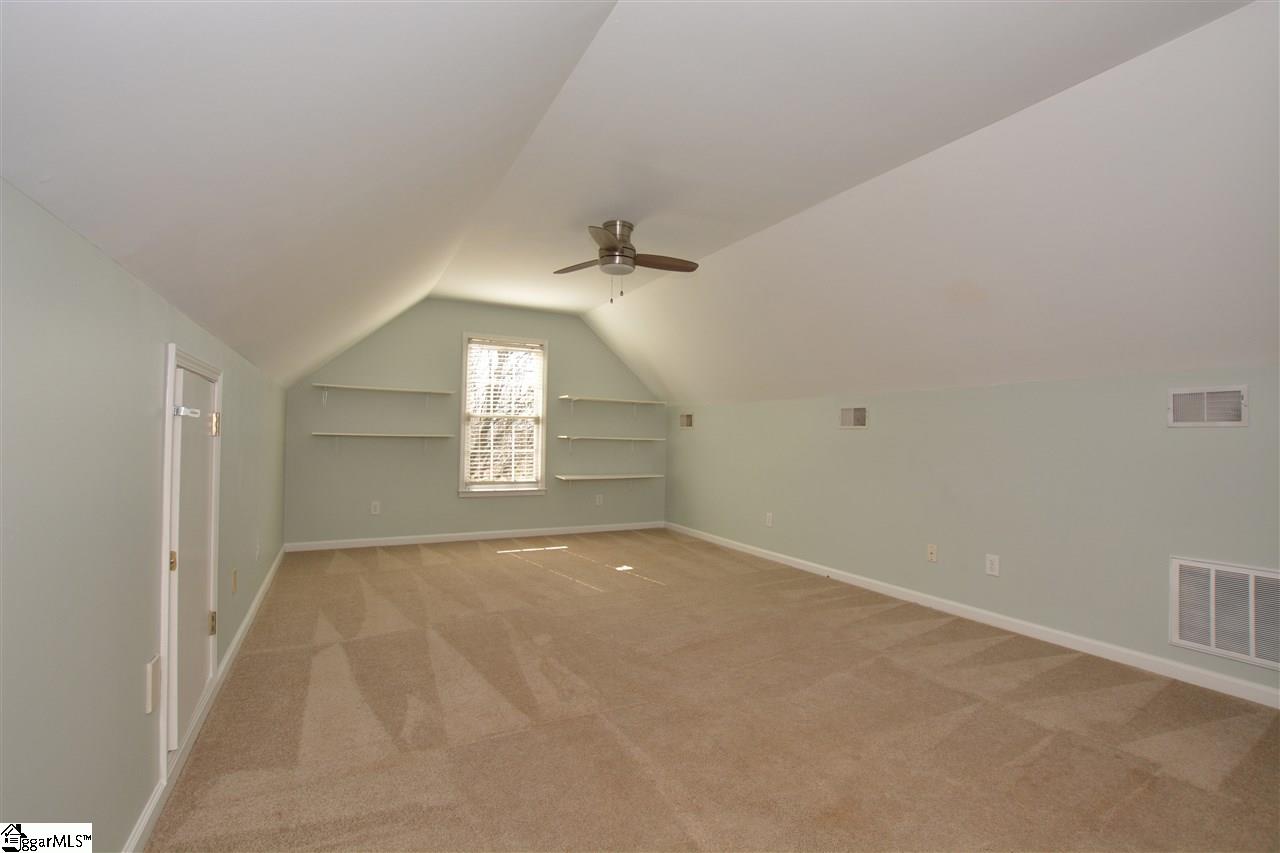 402 Park Ridge Circle Greer, SC 29651 - Photo 33 of 36 Gallery Image 33