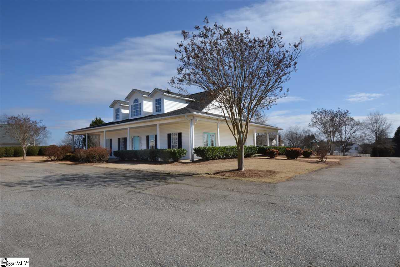 402 Park Ridge Circle Greer, SC 29651 - Photo 35 of 36 Gallery Image 35