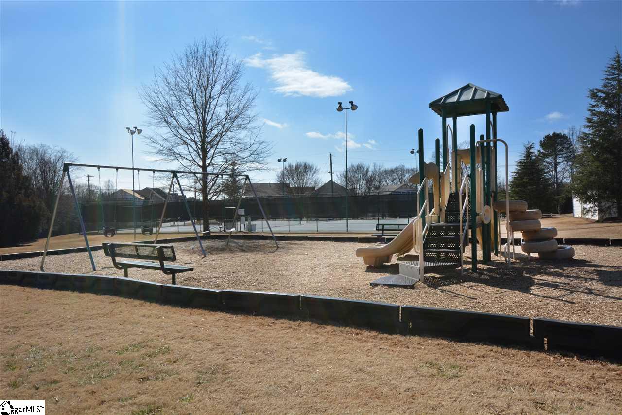 402 Park Ridge Circle Greer, SC 29651 - Photo 36 of 36 Gallery Image 36