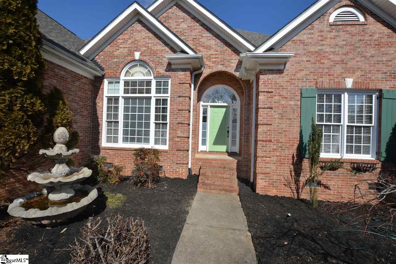 402 Park Ridge Circle Greer, SC 29651 - Photo 10 of 36 Gallery Image 10