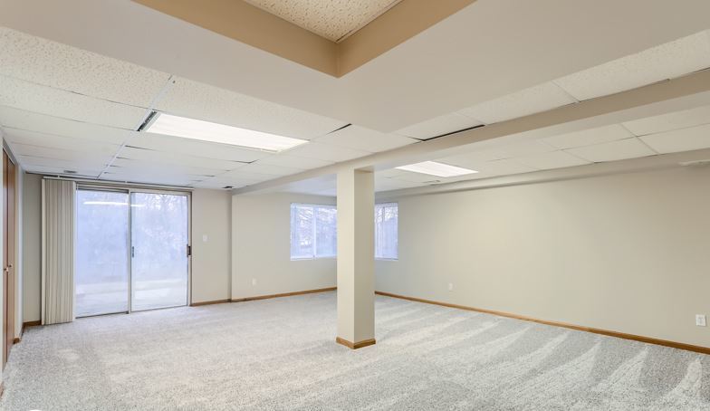 Undisclosed Address Round Lake Beach, IL 60073 - Photo 9 of 10 an empty room with entrance