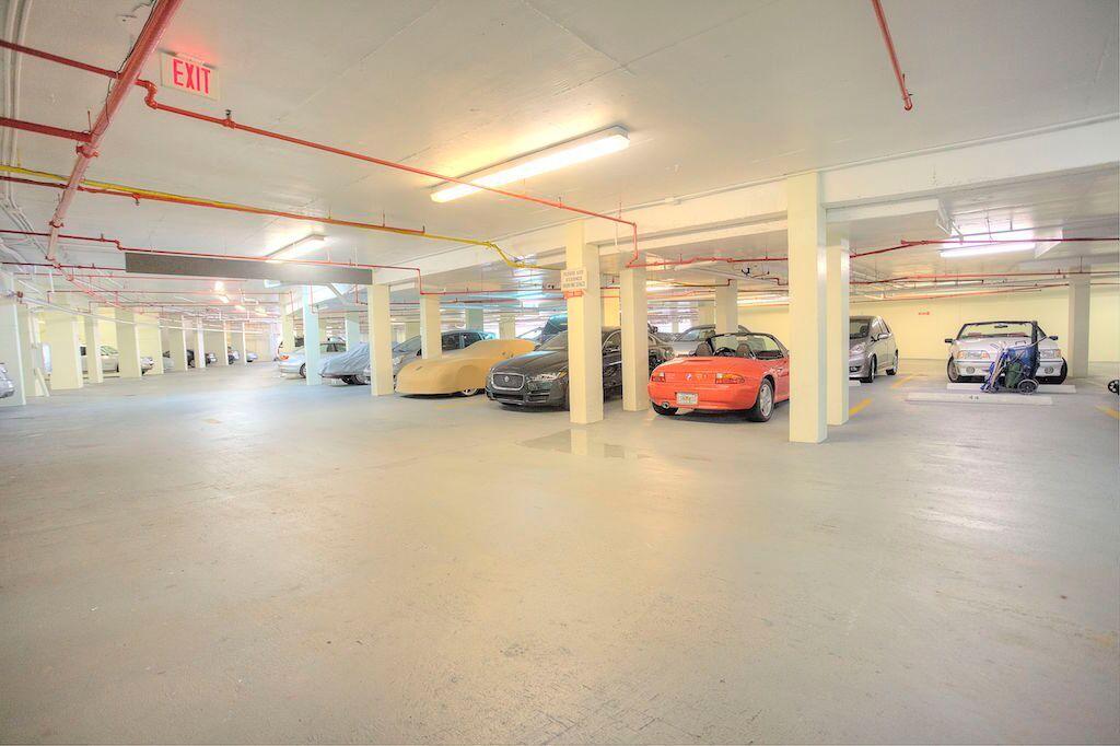 300 Ocean Trail Way, Unit 805 Jupiter, FL 33477 - Photo 18 of 27 garage