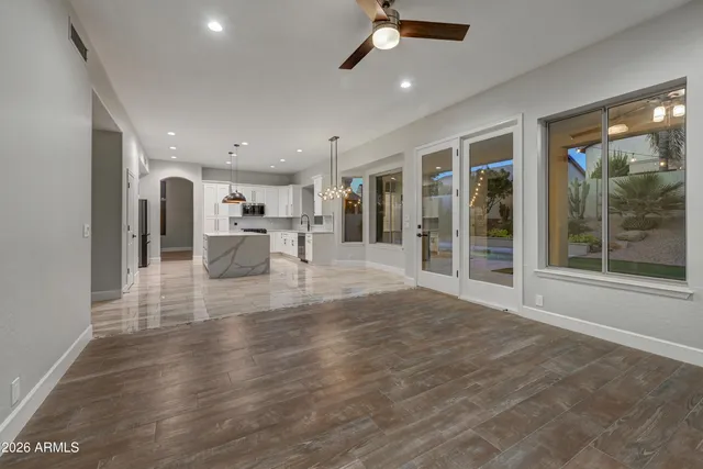 $975,000 | 4564 East Chisum Trail, Phoenix, AZ 85050