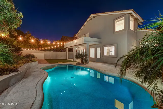 $975,000 | 4564 East Chisum Trail, Phoenix, AZ 85050