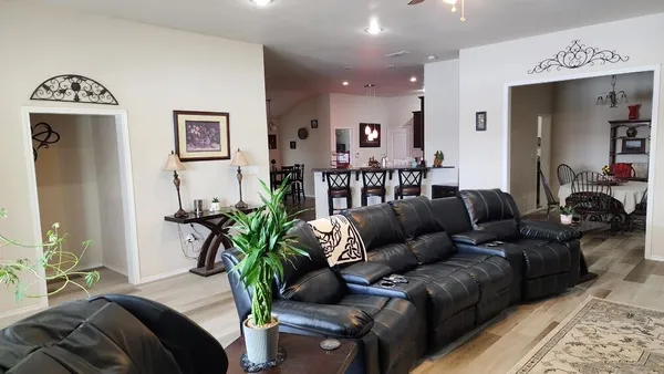 $567,000 | 3310 County Road 7540, Lubbock, TX 79423