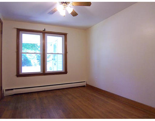 9 Welland Road Springfield, MA 01151 - Photo 9 of 18 Gallery Image 9