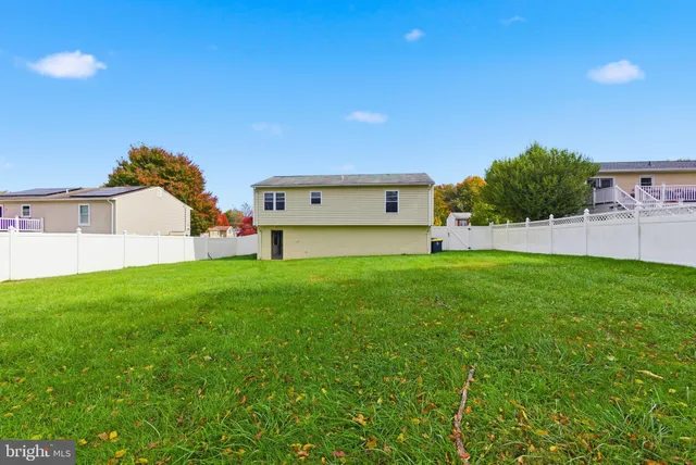 $3,195 | 3304 Barcroft Drive, Upper Marlboro, MD 20774