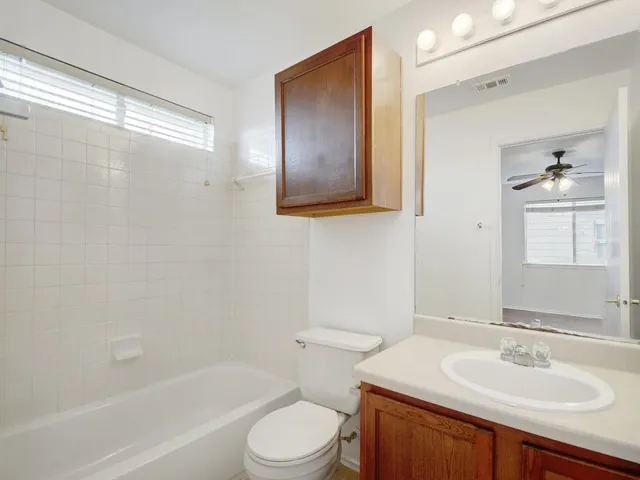 $1,750 | 13600 Briarcreek Loop, Manor, TX 78653