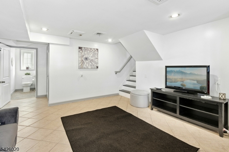 14 Brookdale Road Cranford, NJ 07016 - Photo 14 of 29
