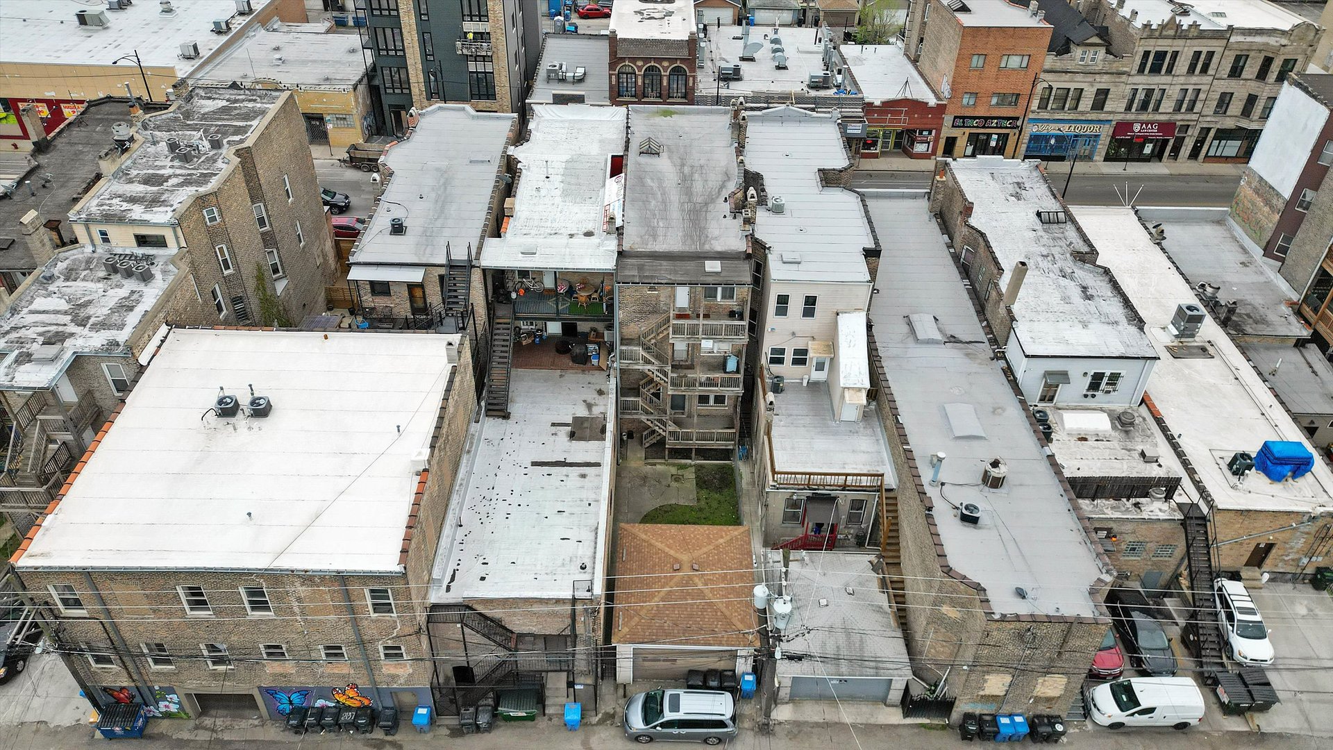 2140 West Cermak Road Chicago, IL 60608 - Photo 38 of 43 a picture of building