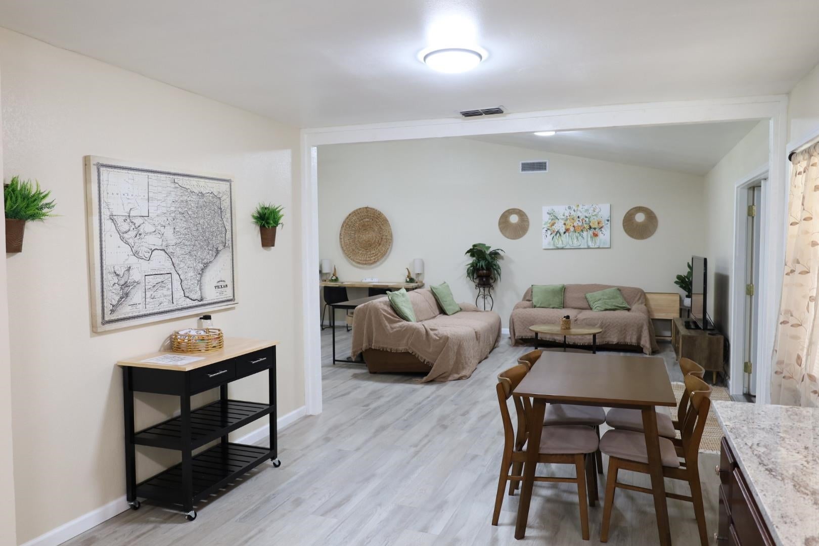 325 Roma Road Waskom, TX 75692 - Photo 4 of 40 Gallery Image 4