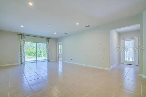 $2,195 | 18347 Turning Leaf Circle, Land O Lakes, FL 34638