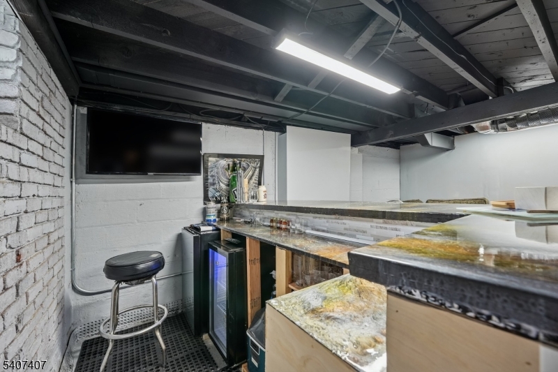 37 Mary Street Lodi, NJ 07644 - Photo 21 of 28