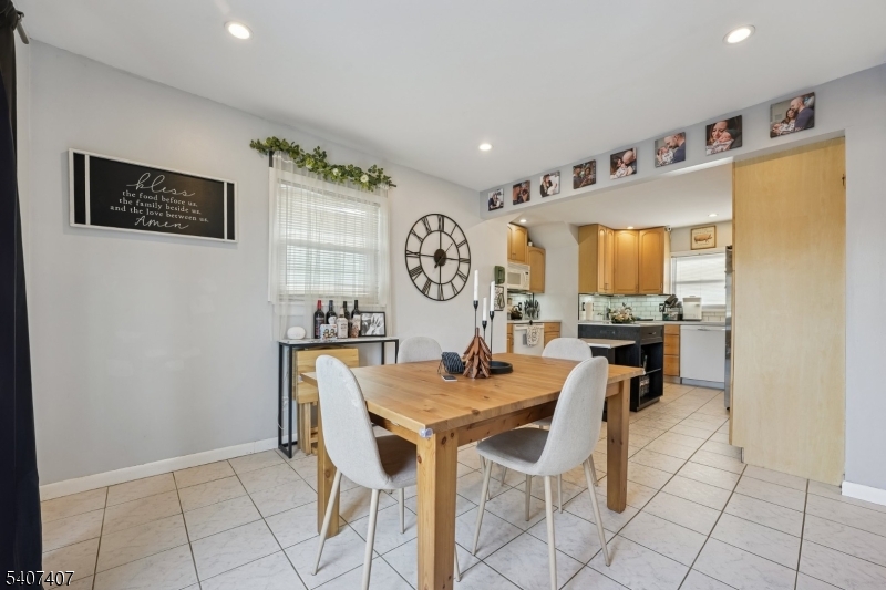 37 Mary Street Lodi, NJ 07644 - Photo 4 of 28