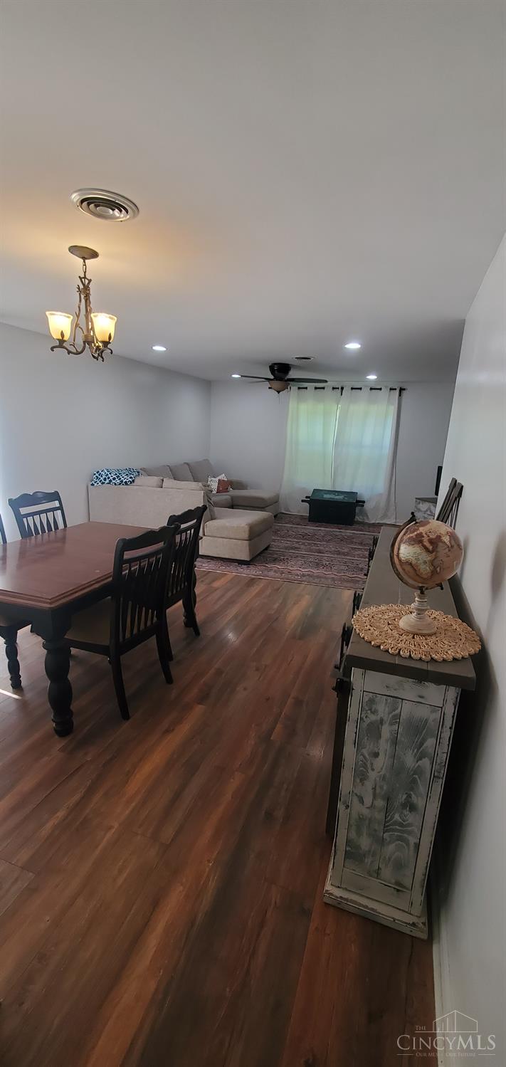 7388 Hinkle Road Middletown, OH 45042 - Photo 3 of 14 Gallery Image 3