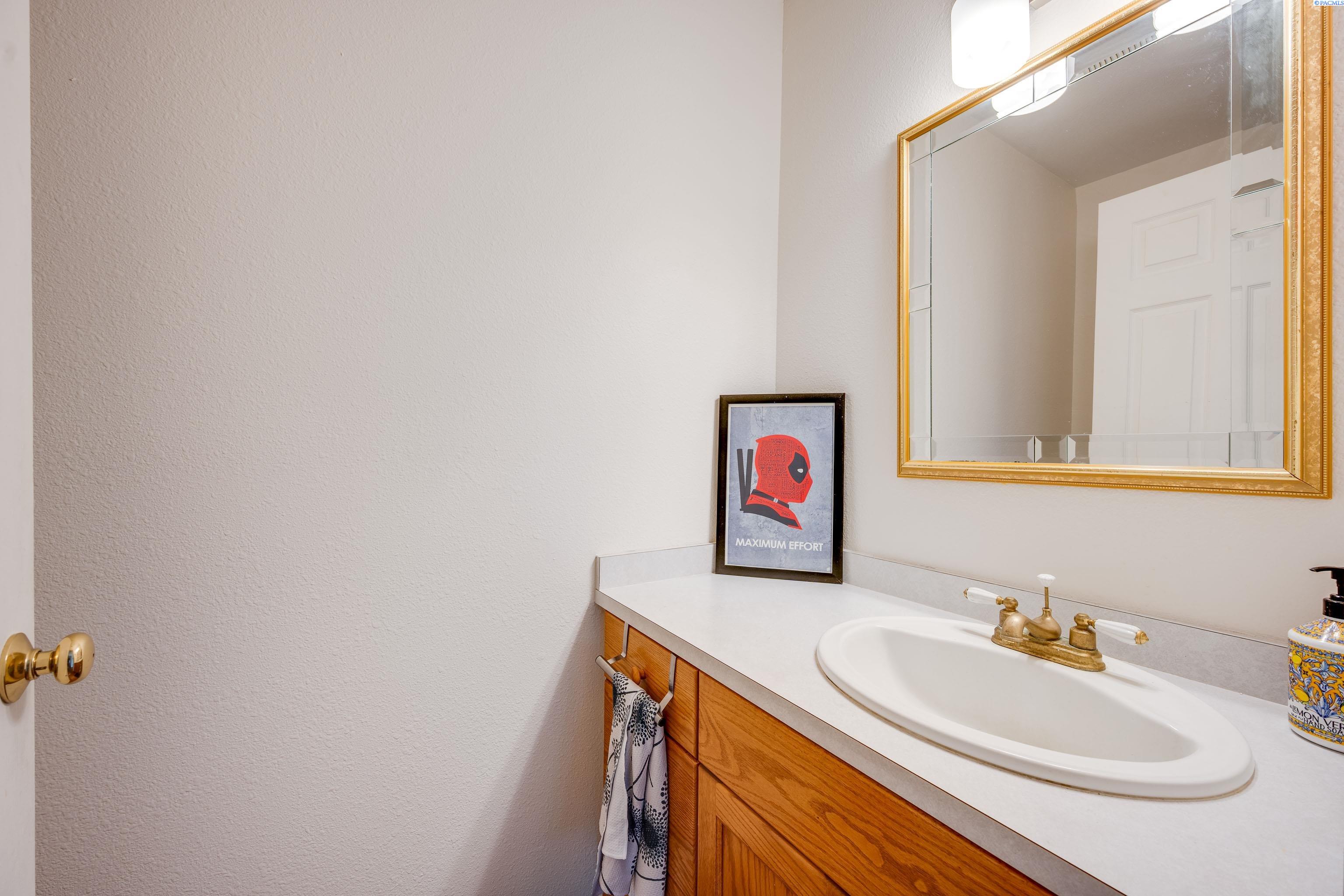 545 Southeast Quail Ridge Drive, Unit 1 Pullman, WA 99163 - Photo 17 of 22 Gallery Image 17