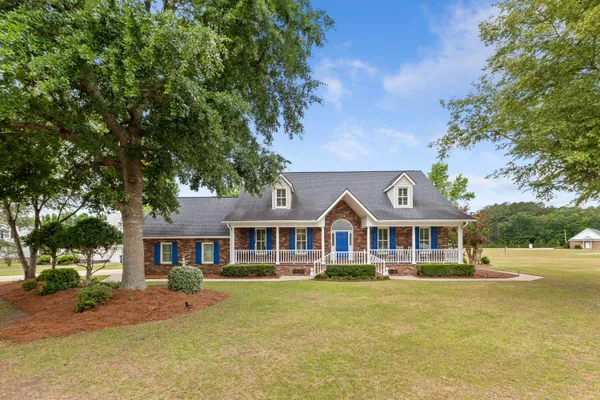 $565,000 | 1100 Francis Marion Circle, Moncks Corner, SC 29461