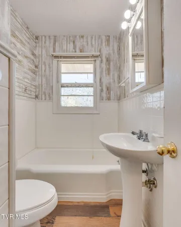 $199,000 | 111 West E Street, Elizabethton, TN 37643