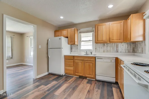 $199,000 | 111 West E Street, Elizabethton, TN 37643