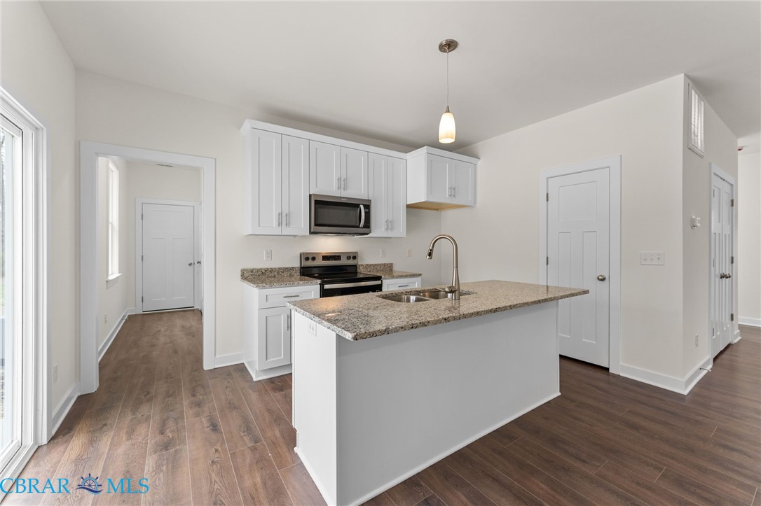 8986 Marlfield Road Gloucester, VA 23061 - Photo 8 of 34