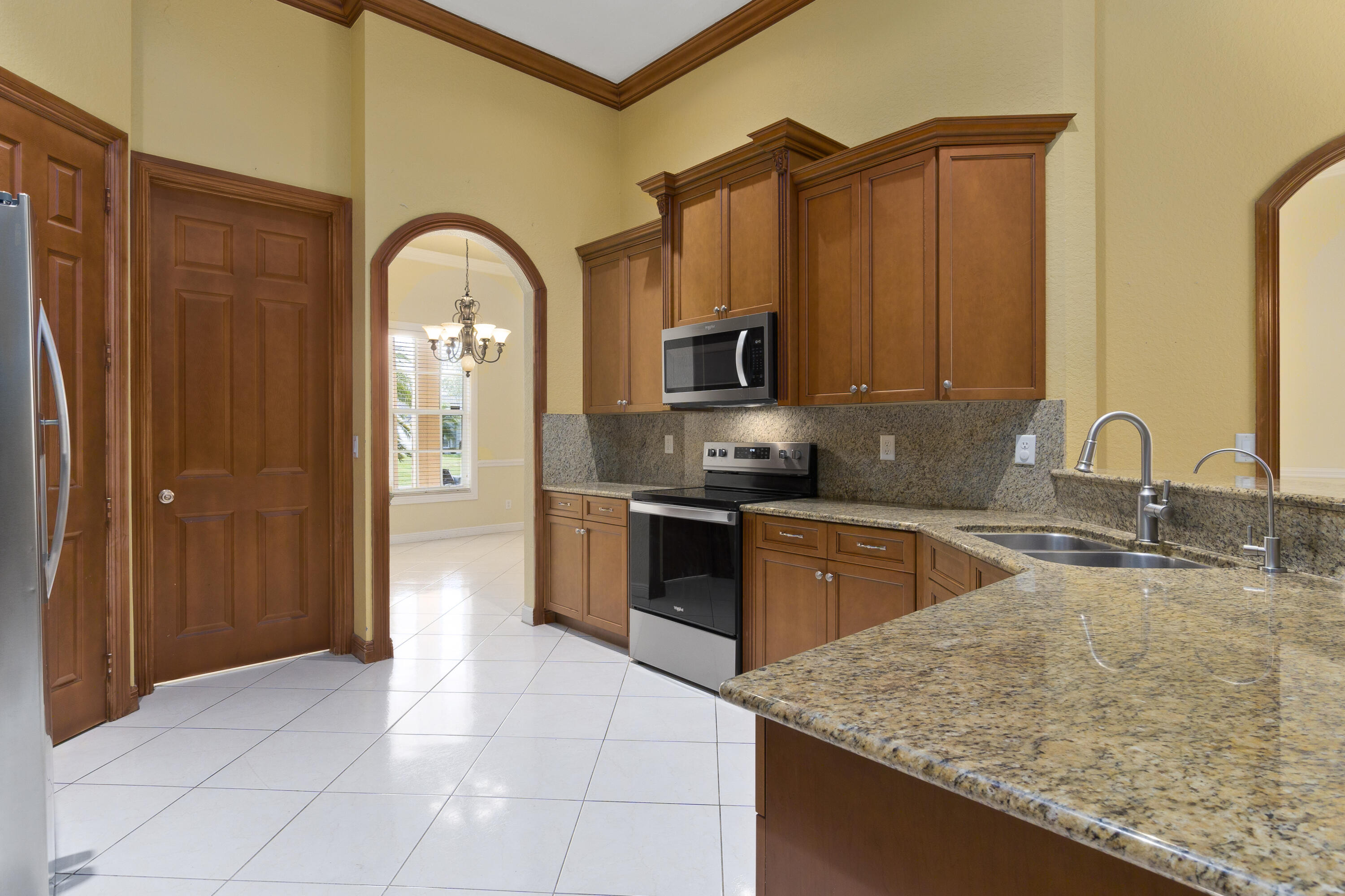 2716 Southeast Kern Road Port St. Lucie, FL 34984 - Photo 18 of 43 DSC08257