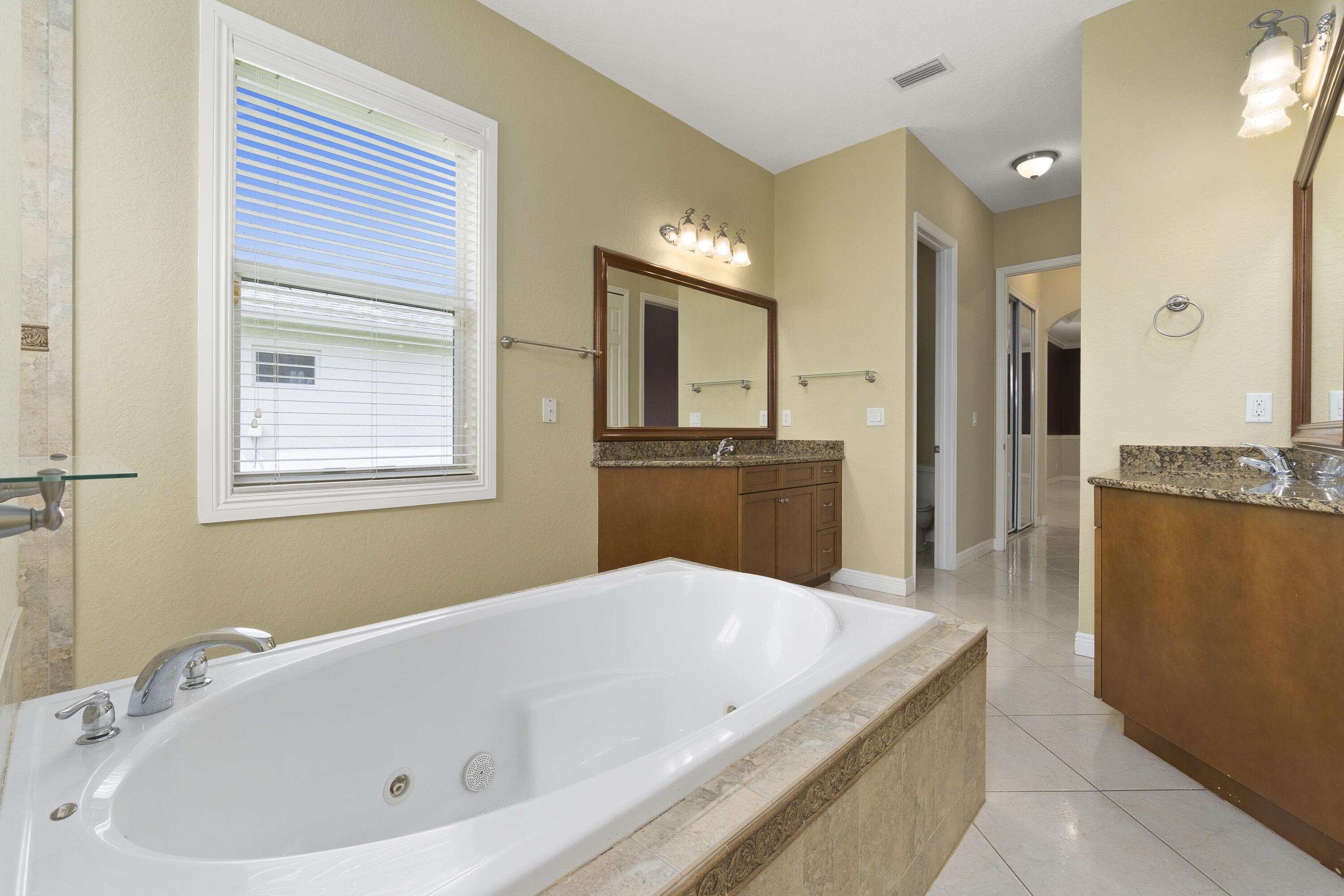 2716 Southeast Kern Road Port St. Lucie, FL 34984 - Photo 26 of 43 DSC08316