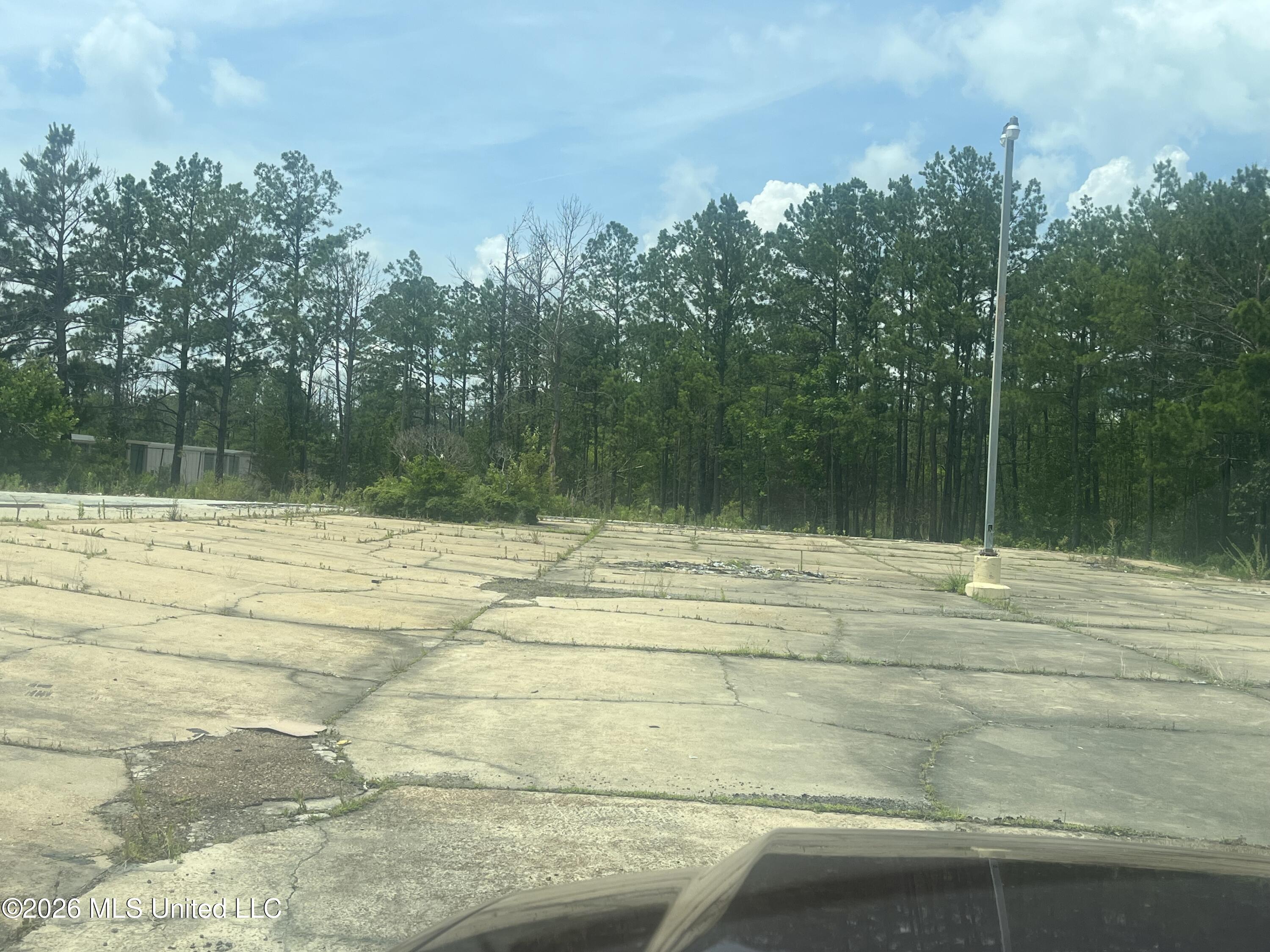 5643 Highway 18 Jackson, MS 39209 - Photo 4 of 4 IMG_0569
