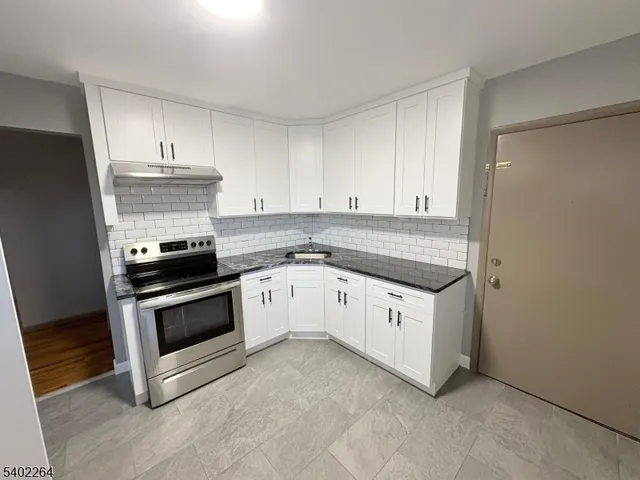 $1,900 | 193 Ray Street, Garfield, NJ 07026