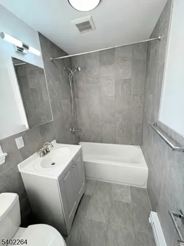 $1,900 | 193 Ray Street, Garfield, NJ 07026