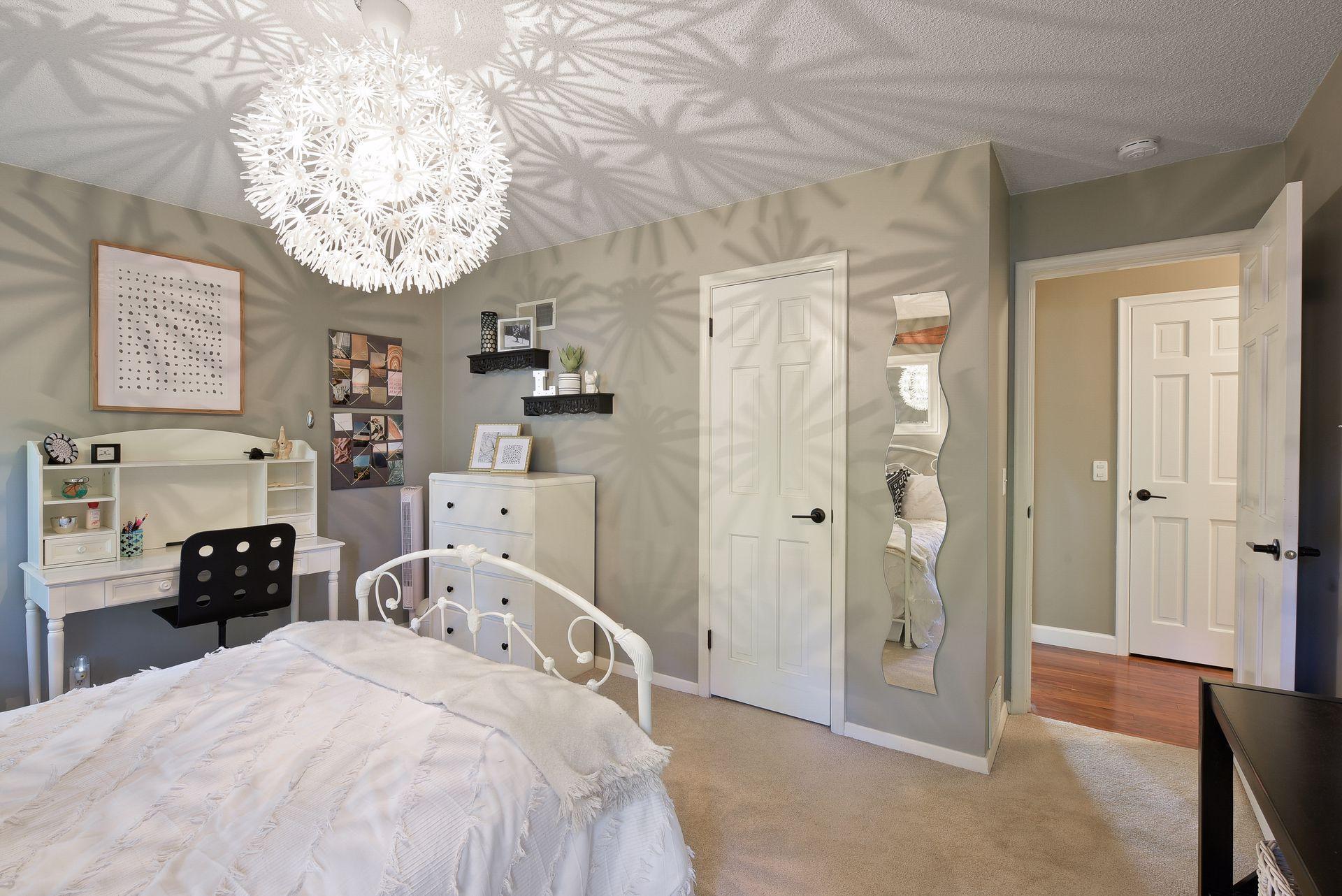 4608 Williston Road Minnetonka, MN 55345 - Photo 27 of 52 Gallery Image 27