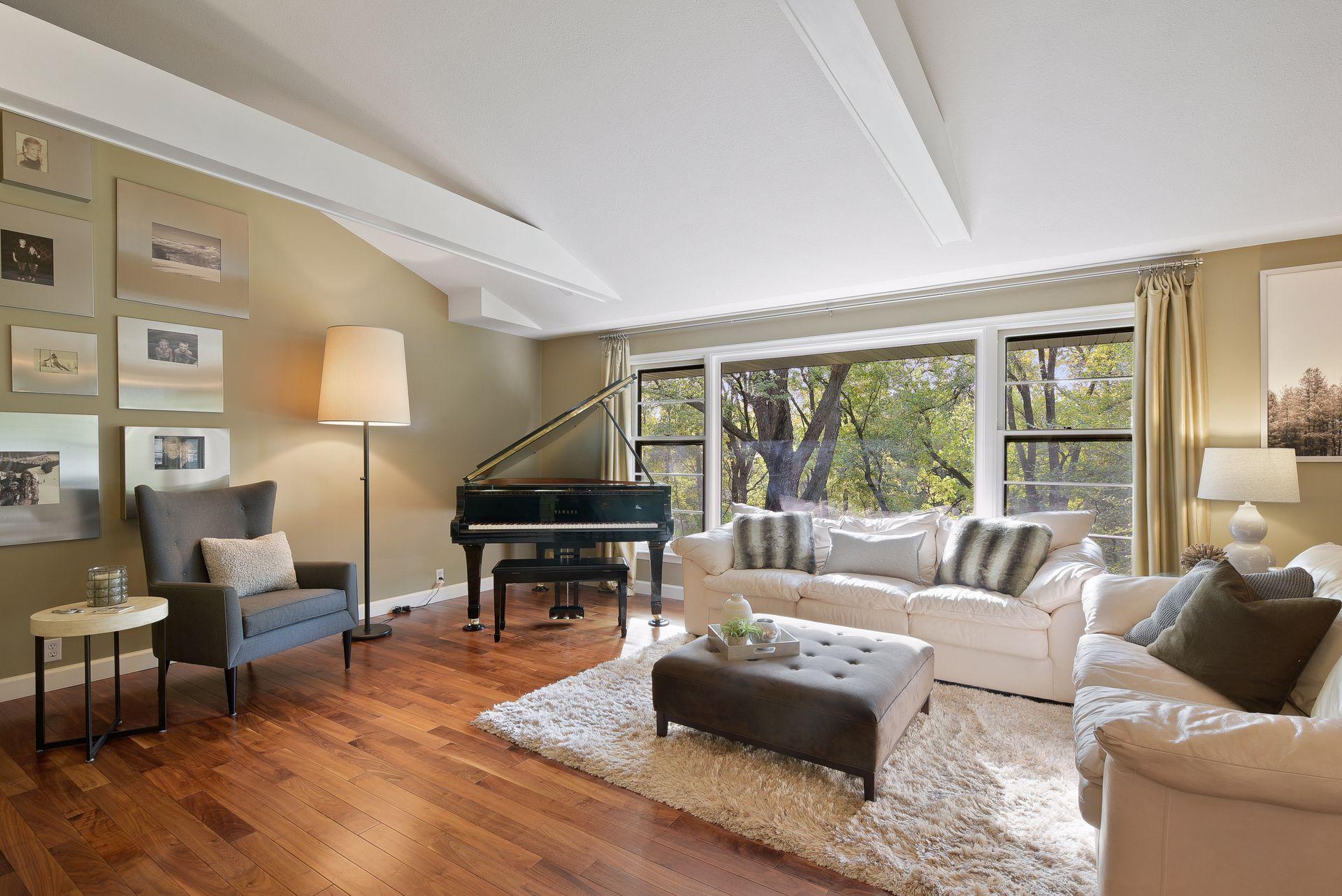 4608 Williston Road Minnetonka, MN 55345 - Photo 8 of 52 Gallery Image 8