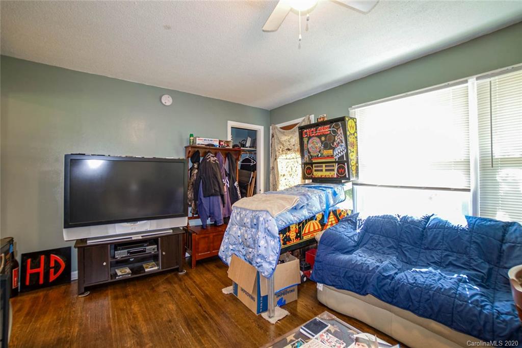 3315 Valley Grove Road Charlotte, NC 28227 - Photo 13 of 15 Gallery Image 13