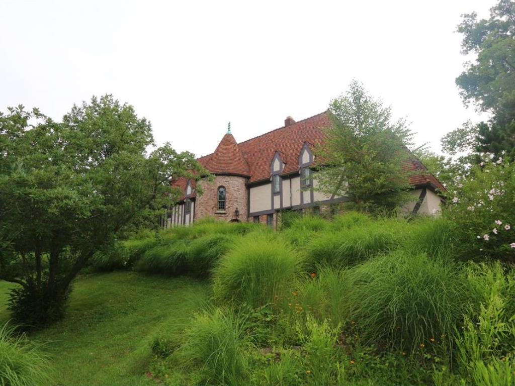 3836 Barker Road Cincinnati, OH 45229 - Photo 1 of 1 Gallery Image 1