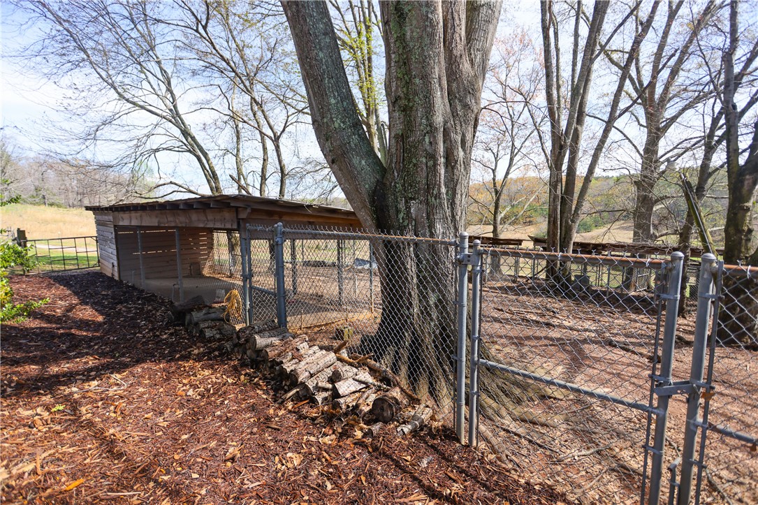 257 Kelly Mill Road Seneca, SC 29672 - Photo 5 of 7 Gallery Image 5