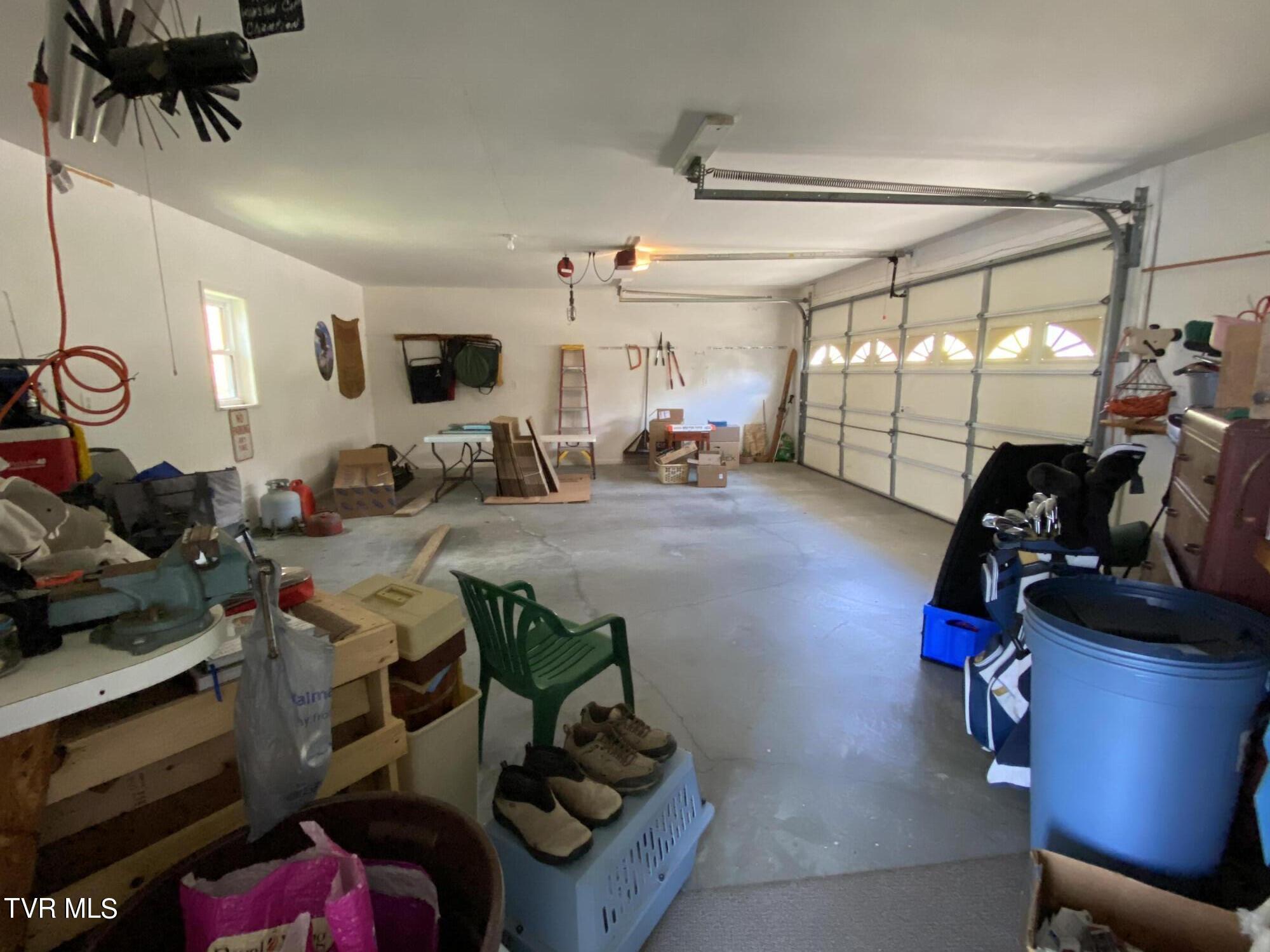 1014 Haw Ridge Road Piney Flats, TN 37686 - Photo 31 of 35 Garage