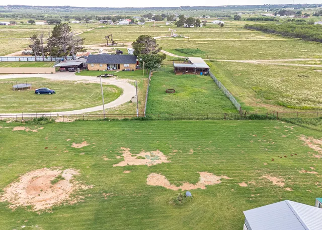 $585,000 | 1005 N Avenue South, Post, TX 79356