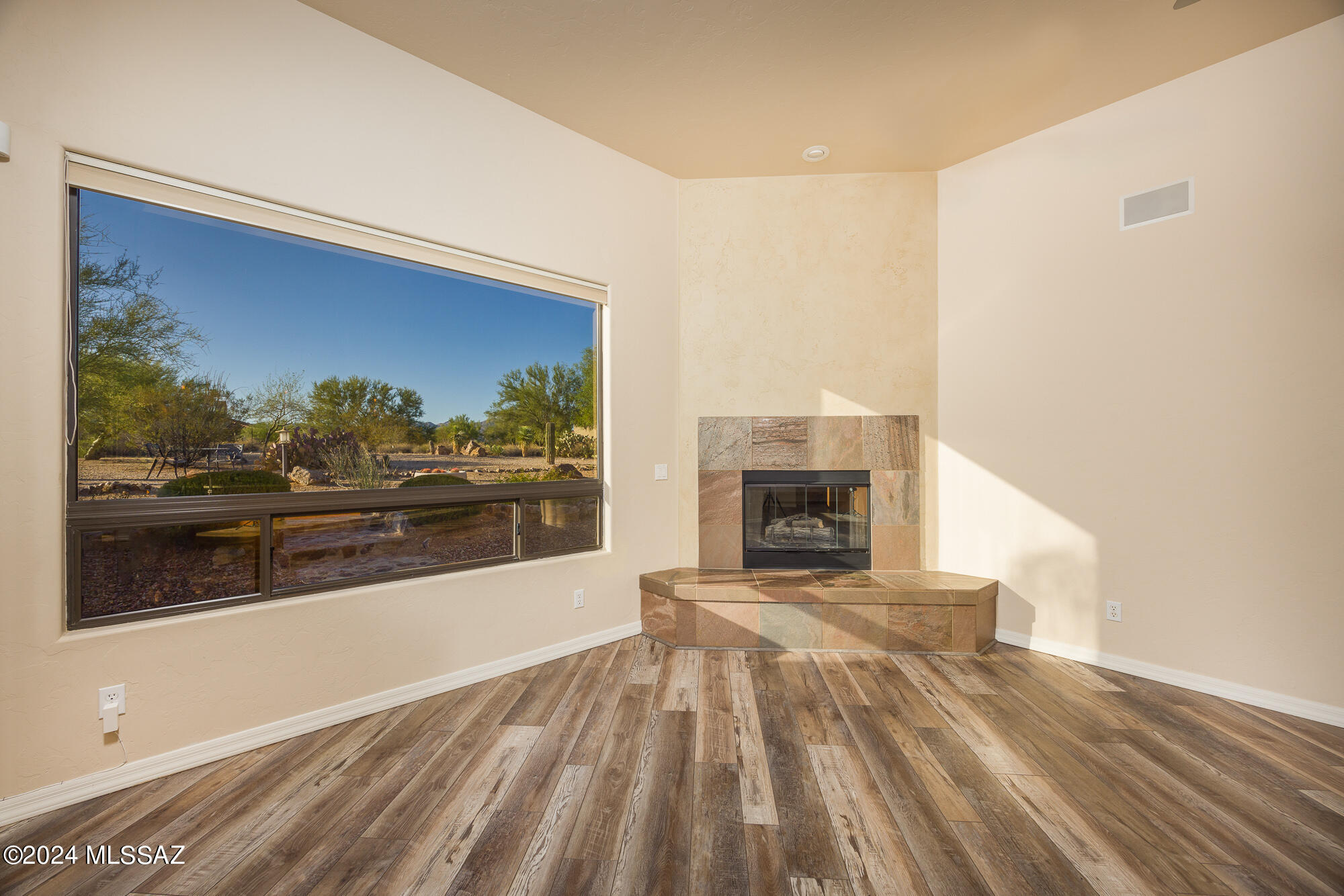 12345 North Reflection Ridge Drive Oro Valley, AZ 85755 - Photo 12 of 48