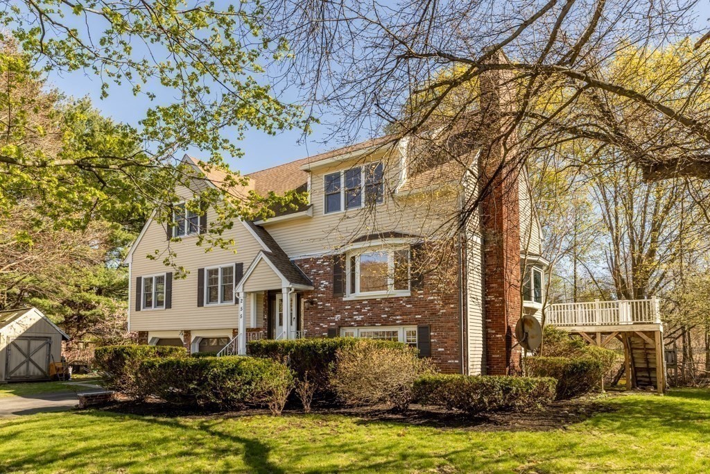 255 Worthen Road East Lexington, MA 02421 - Photo 2 of 14 Gallery Image 2