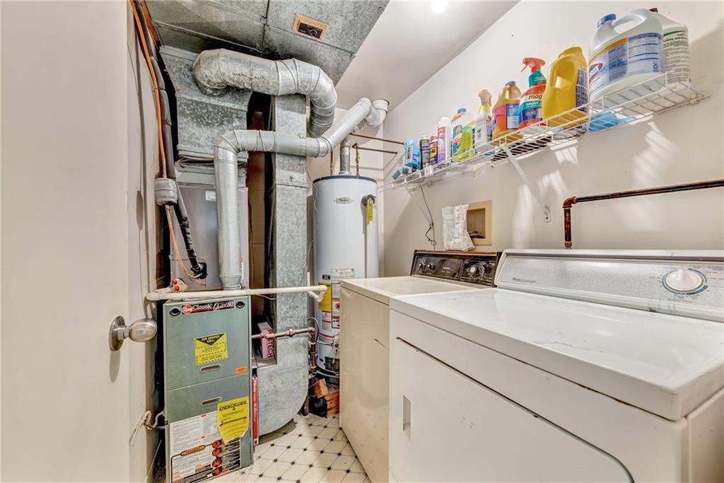 2212 Kenzie Road Pittsburgh, PA 15205 - Photo 15 of 22