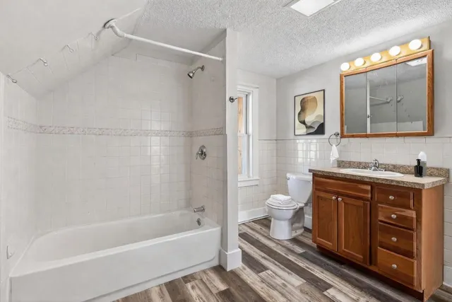 $530,000 | 5 Oak Place, Biddeford, ME 04005