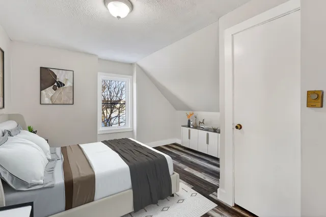 $530,000 | 5 Oak Place, Biddeford, ME 04005