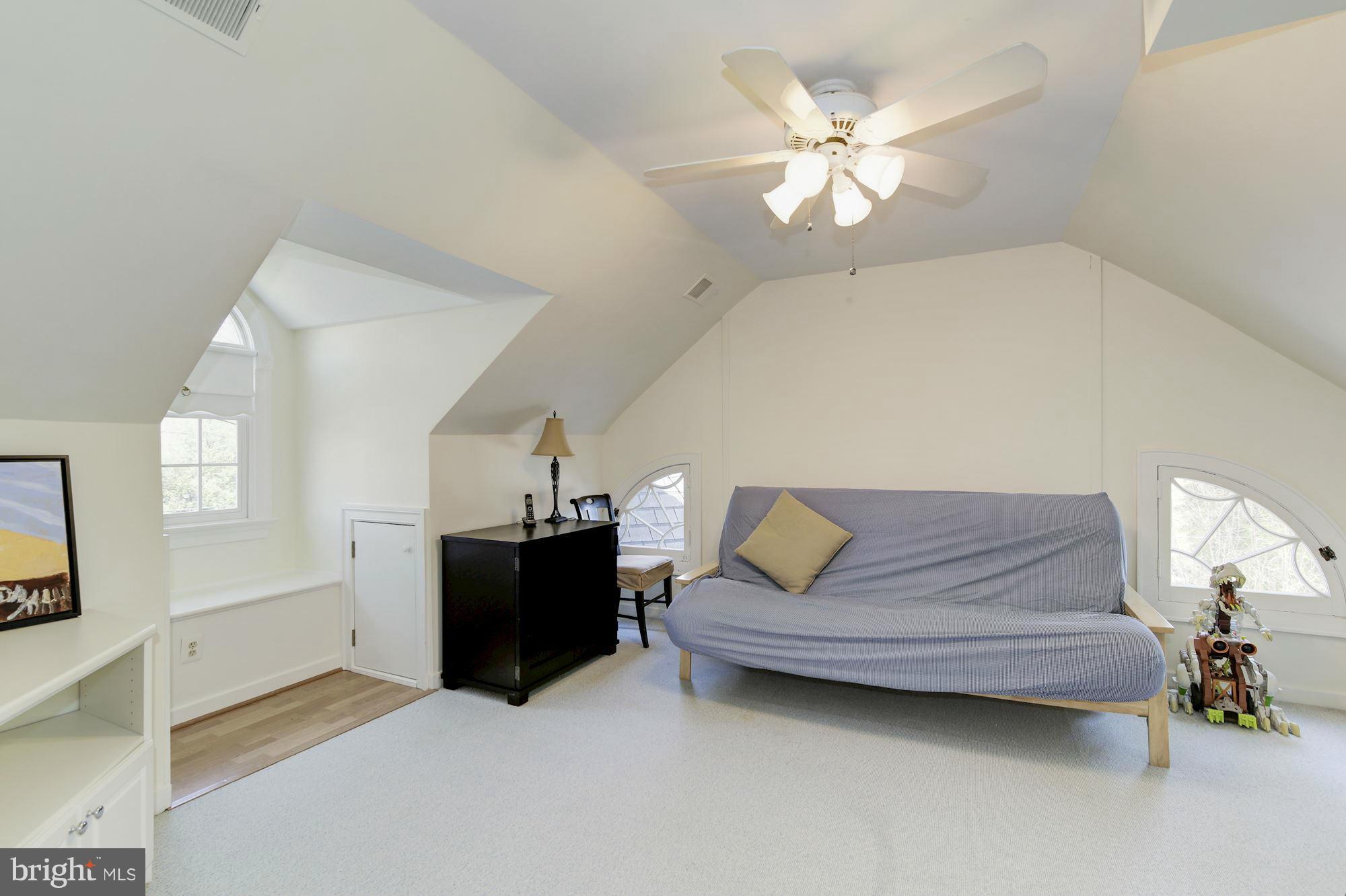 3300 Rittenhouse Street Northwest Washington, DC 20015 - Photo 23 of 30 Third floor