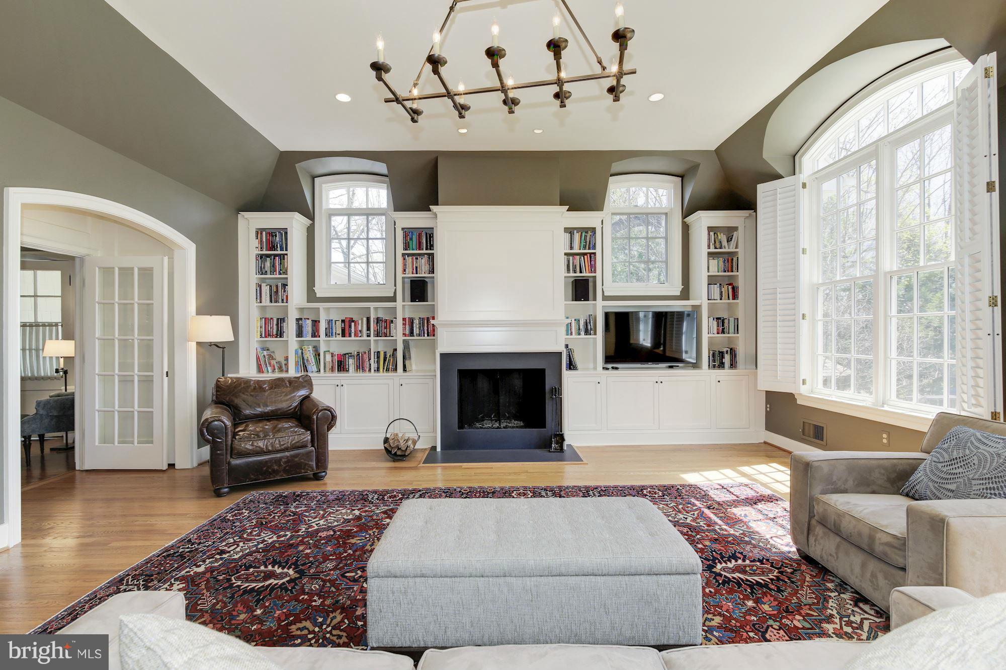 3300 Rittenhouse Street Northwest Washington, DC 20015 - Photo 6 of 30 Family Room