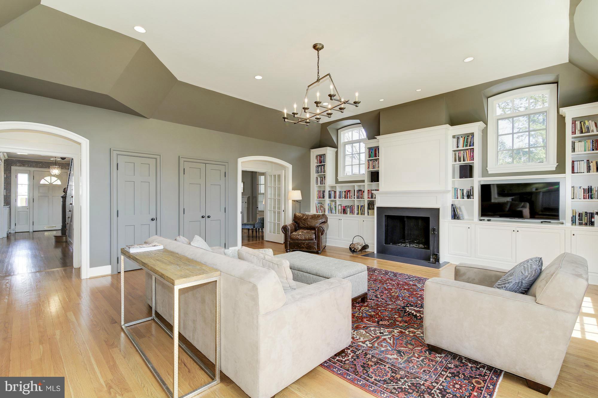 3300 Rittenhouse Street Northwest Washington, DC 20015 - Photo 7 of 30 Family Room