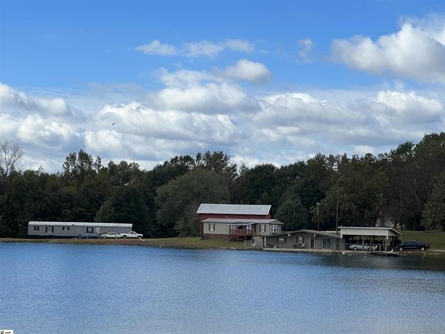 811 Cheddar Road Belton, SC 29627 - Photo 1 of 33