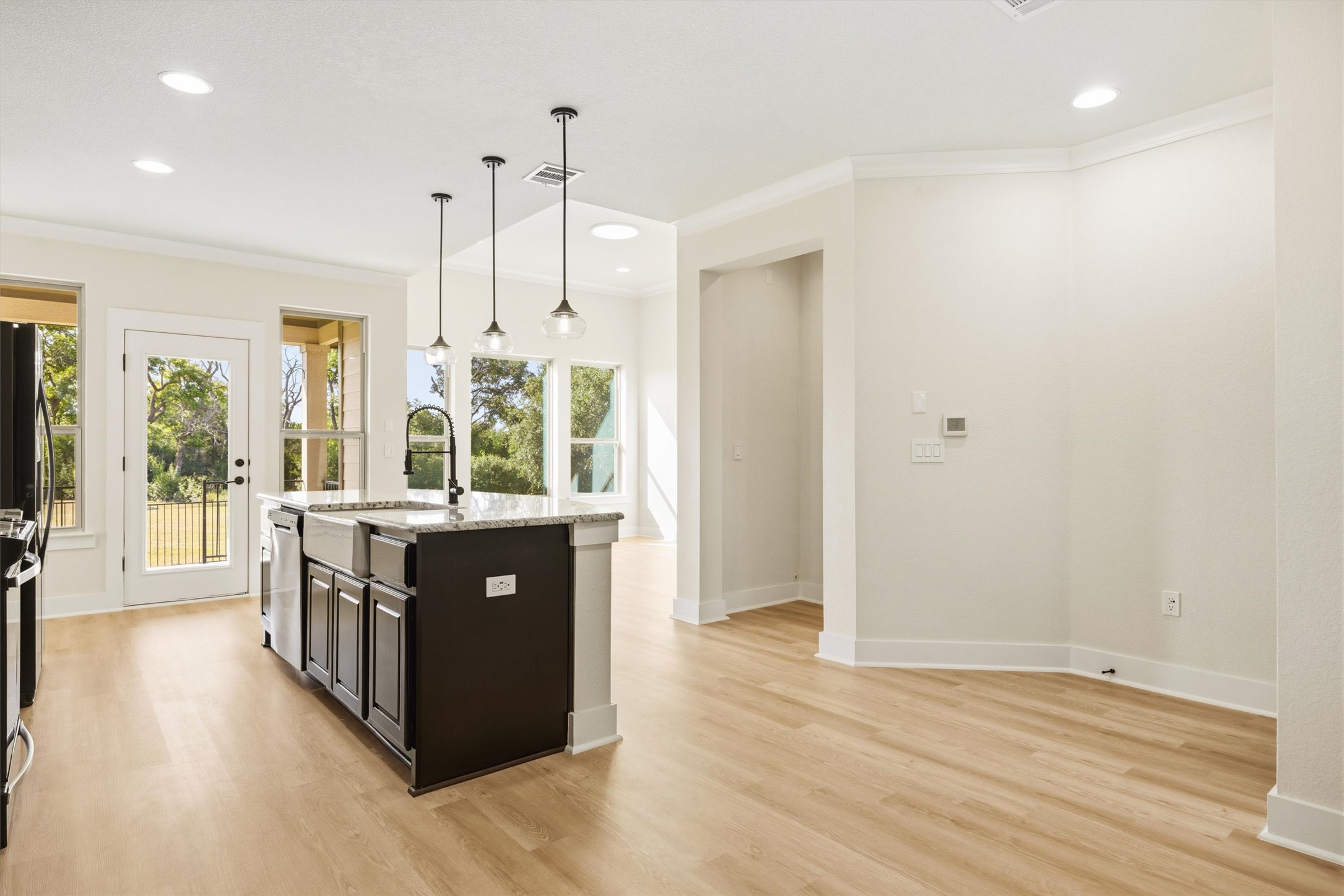 9507 McKnight Loop, Unit 13 Austin, TX 78717 - Photo 5 of 40